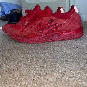 Red Asics Gel Lyte 5